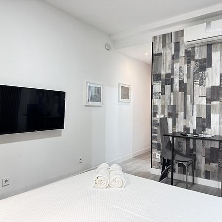 Apartamentos Day Madrid Callao Centro Gran Via Sol Malasana Luaran gambar