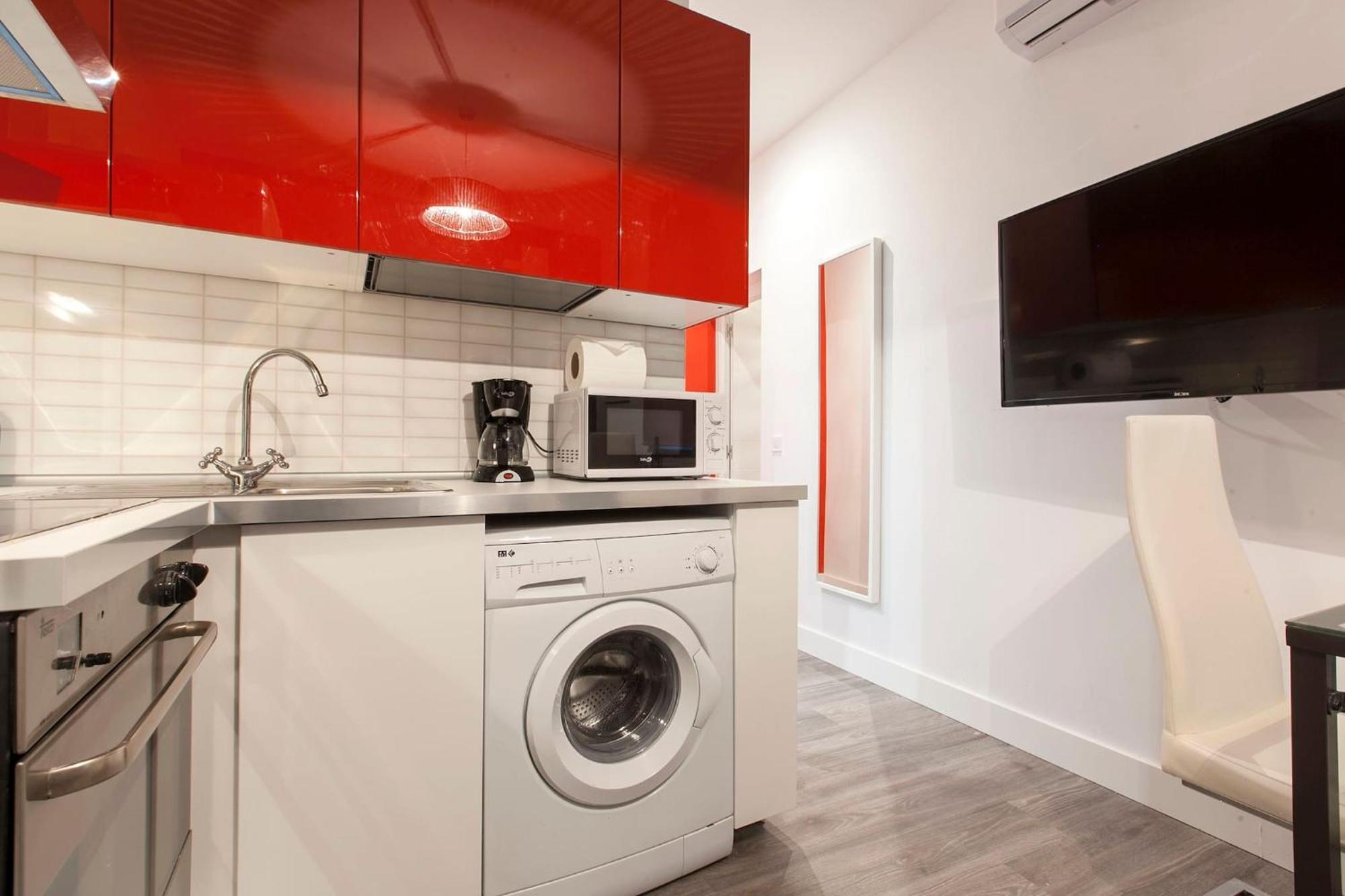Apartamentos Day Madrid Callao Centro Gran Via Sol Malasana Luaran gambar