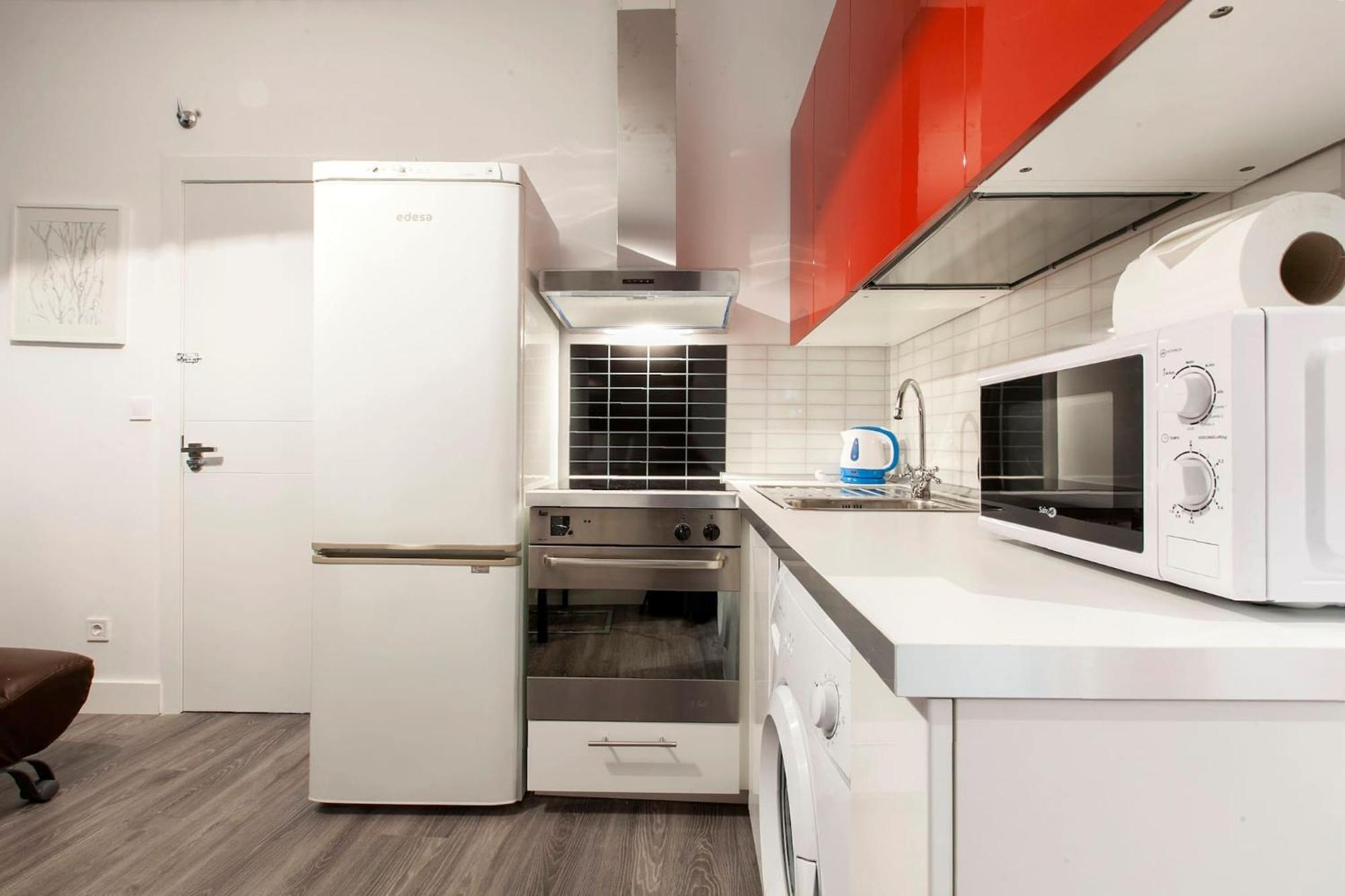 Apartamentos Day Madrid Callao Centro Gran Via Sol Malasana Luaran gambar