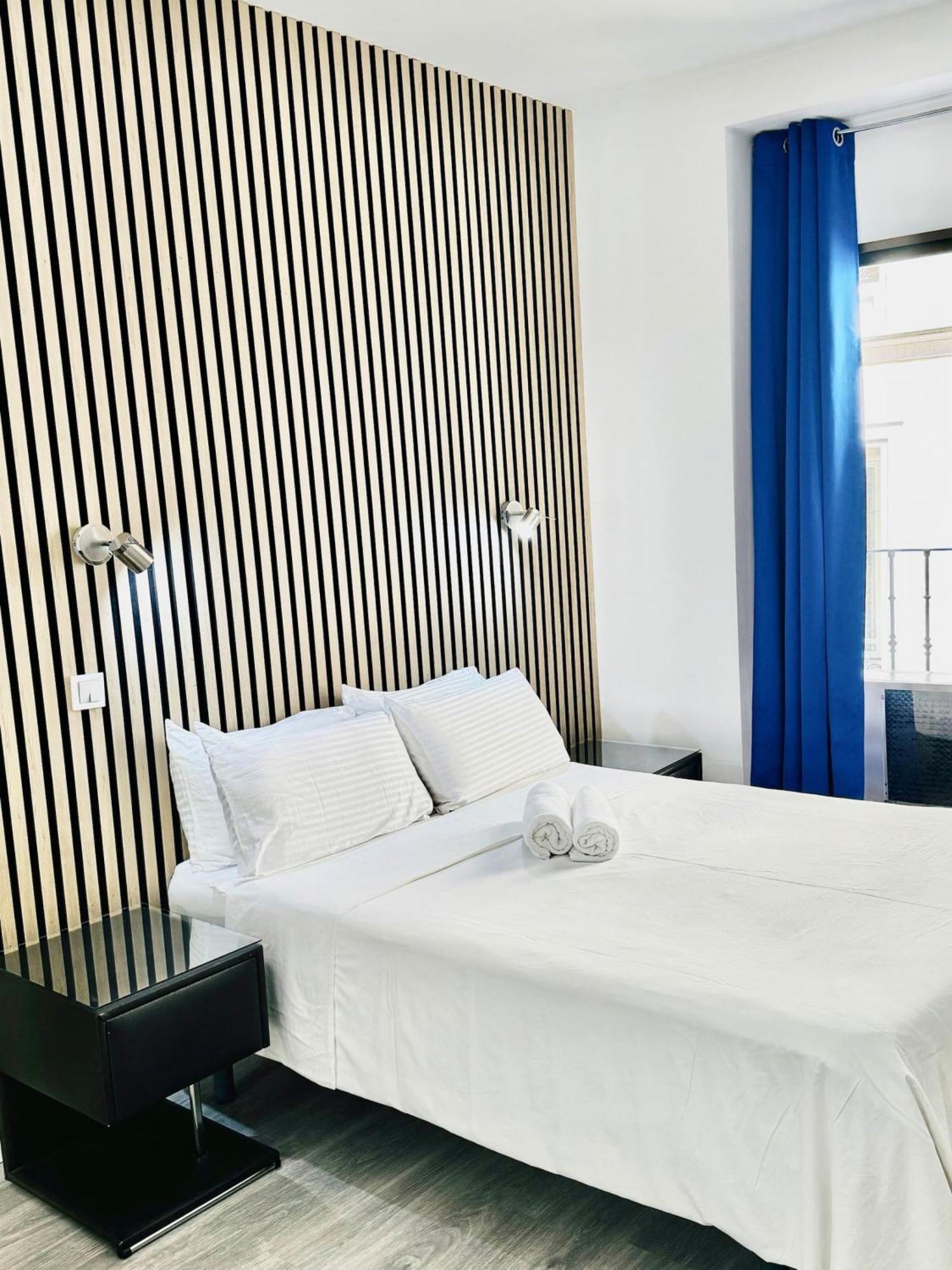 Apartamentos Day Madrid Callao Centro Gran Via Sol Malasana Luaran gambar