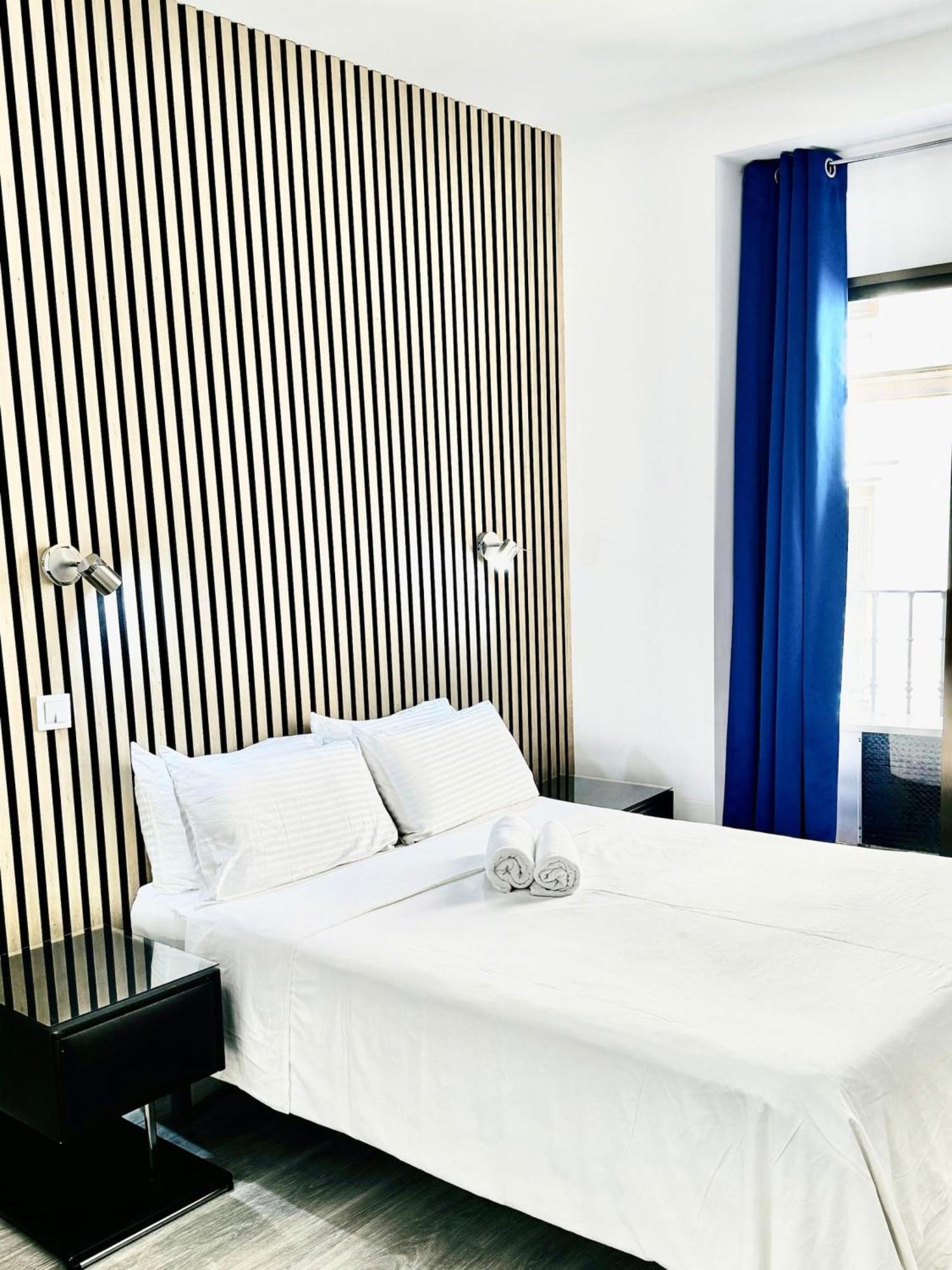 Apartamentos Day Madrid Callao Centro Gran Via Sol Malasana Luaran gambar