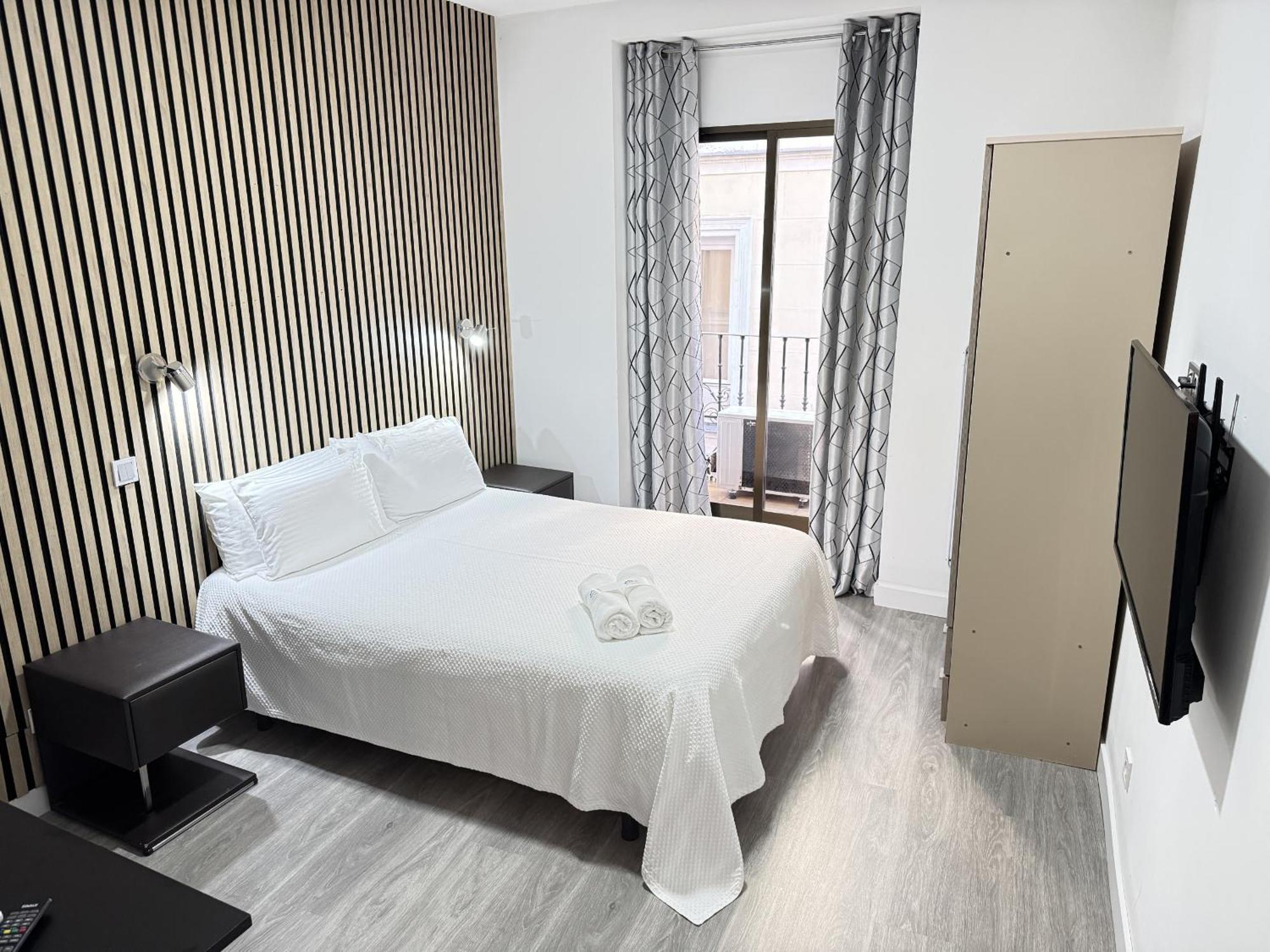 Apartamentos Day Madrid Callao Centro Gran Via Sol Malasana Luaran gambar